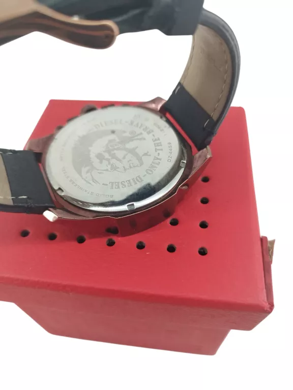 ZEGAREK DISEL DZ-4459