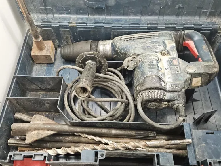 MŁOT SDS MAX BOSCH GBH 5-40 DE