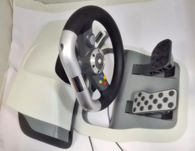 KIEROWNICA I PEDAŁY DO XBOX 360 WRW01