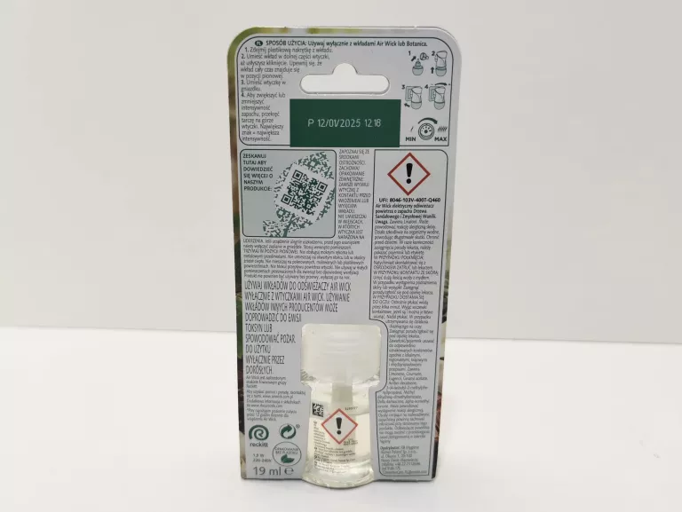 AIR WICK DRZEWO SANDAŁOWE I ZMYSŁOWA WANILIA WKŁAD / ZAPAS 19ML
