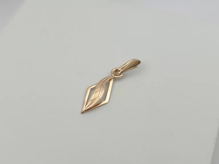 ZŁOTA ZAWIESZKA - 585 14K 0,76G