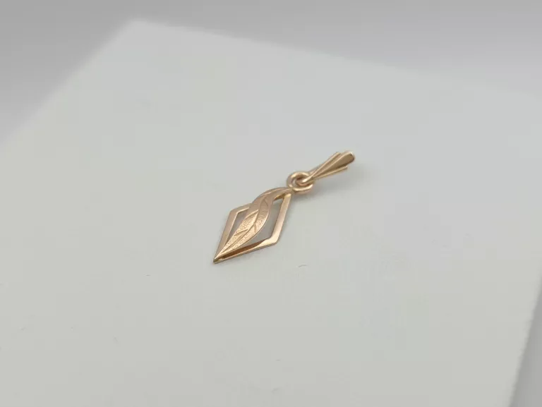 ZŁOTA ZAWIESZKA - 585 14K 0,76G