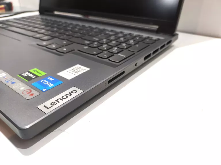 LAPTOP LENOVO LEGION SLIM 5 16IRH8 512SSD/16GB RAM RTX 4050