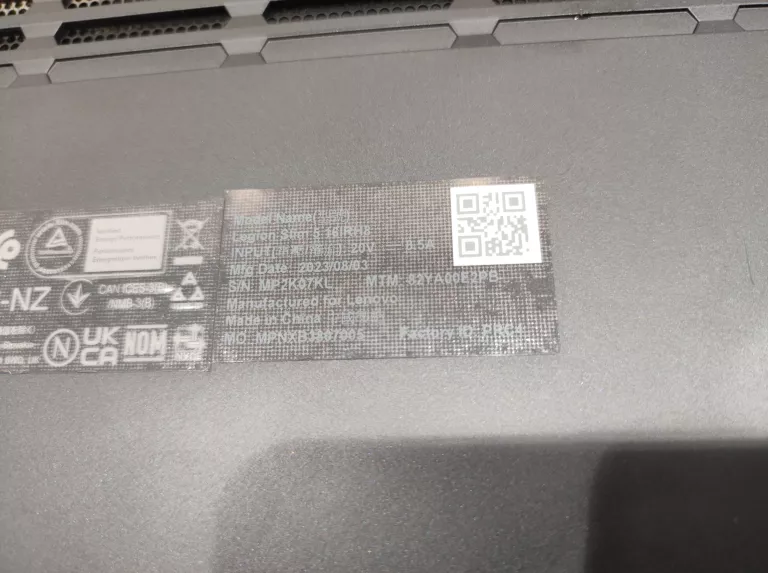 LAPTOP LENOVO LEGION SLIM 5 16IRH8 512SSD/16GB RAM RTX 4050