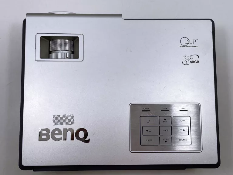 PROJEKTOR BENQ CP220C + PILOT