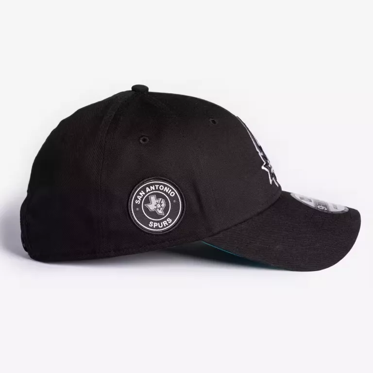 CZAPKA Z DASZKIEM DO KOSZYKÓWKI NEW ERA NBA SAN ANTONIO SPURS