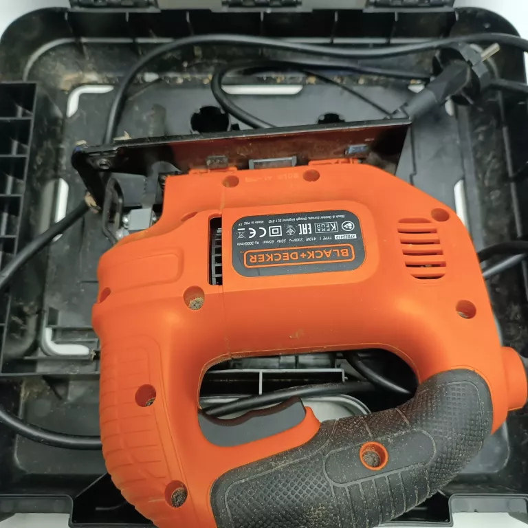 WYRZYNARKA BLACK DECKER KFBES410 WALIZKA