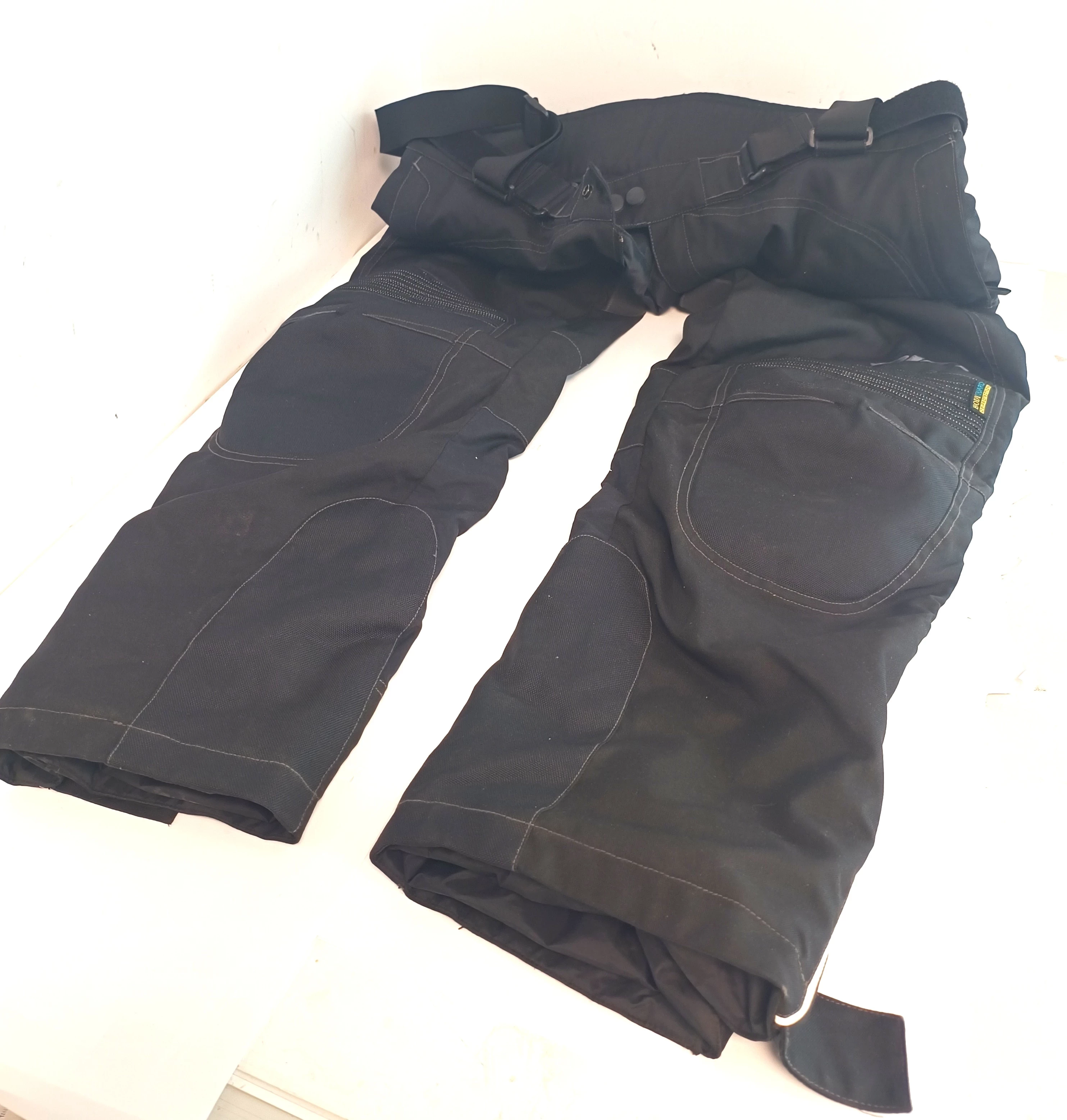 spodnie-na-motocykl-difi-material-127670-2