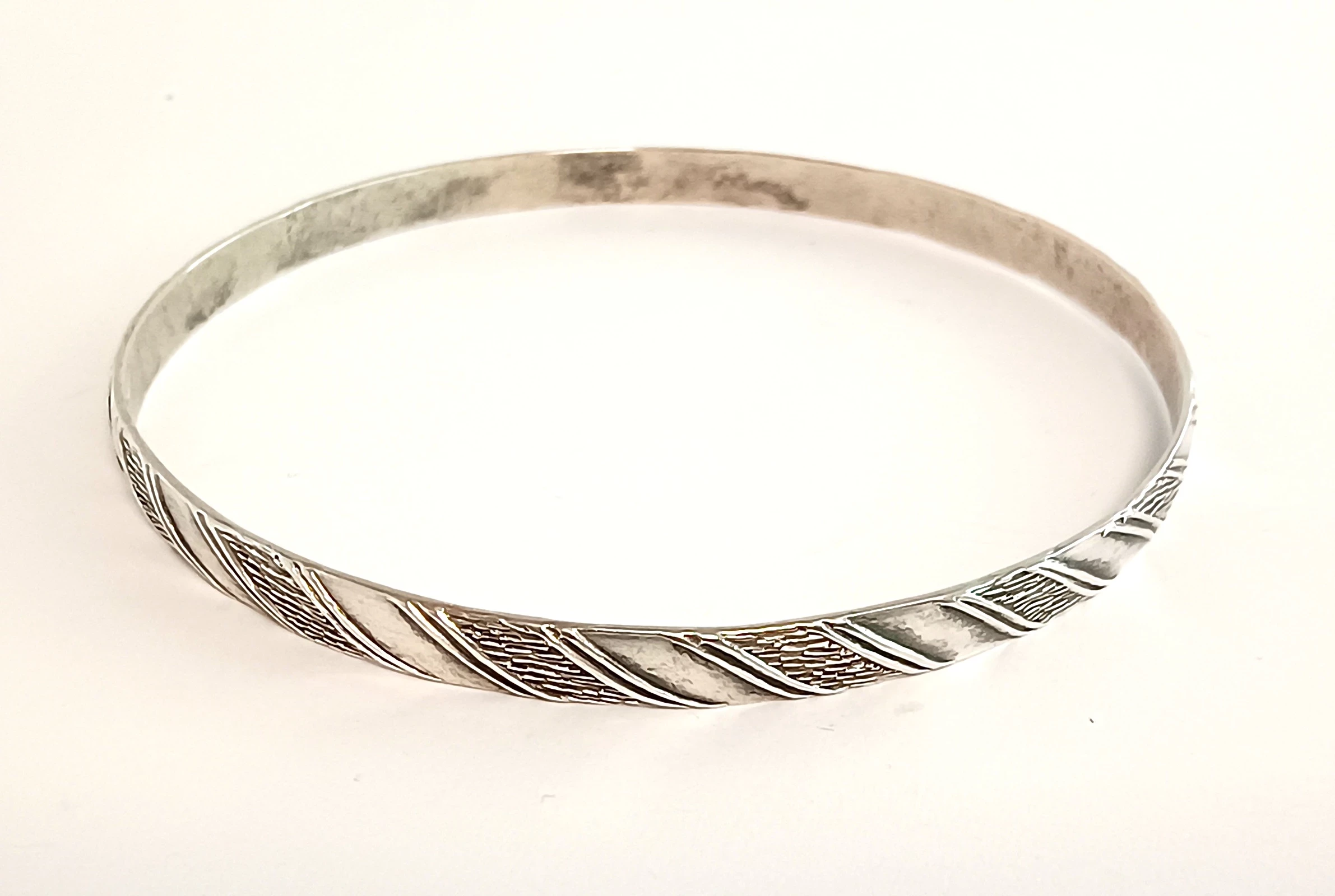 stara-srebrna-bransoletka-kolo-952g-srednica68mm-aleja-jana-pawla-ii-9b-reda