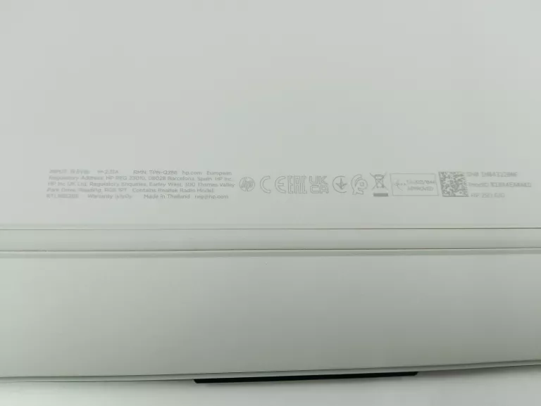 LAPTOP HP 250 G10 TPN-Q286 8/512 GB SSD KOMPLET