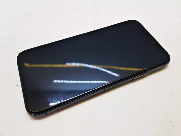 TELEFON IPHONE XS ETUI 64GB BAT 85%