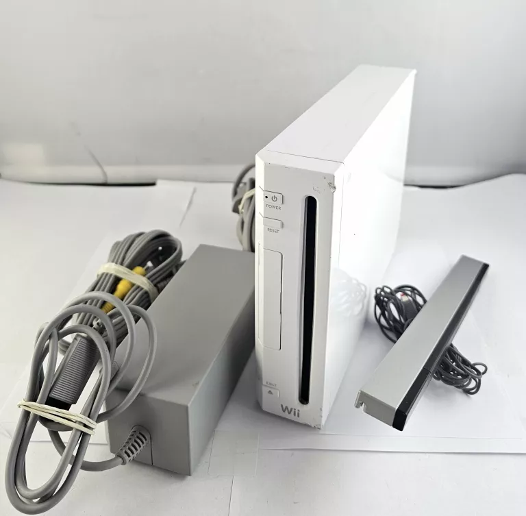 KONSOLA NINTENDO WII RVL-001 + OKABLOWANIE