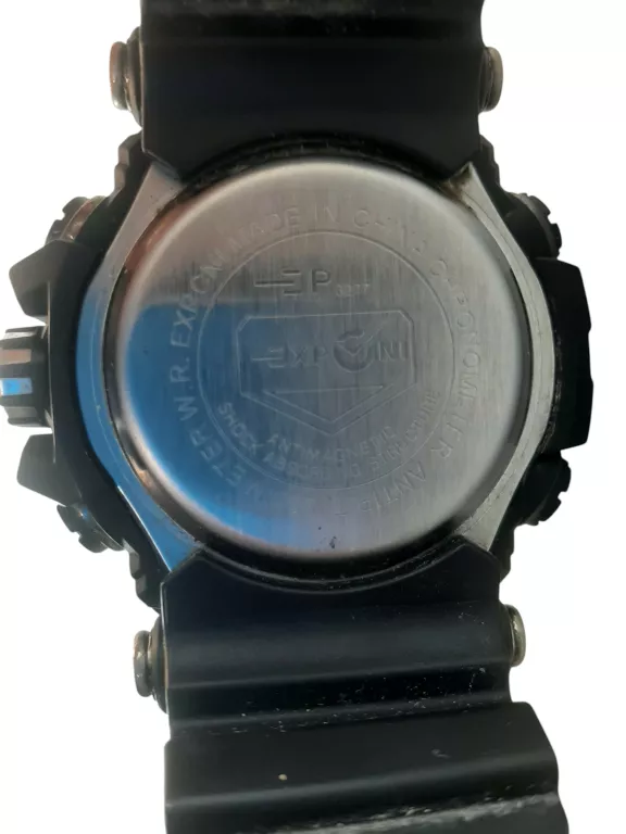 EXPONI ZEGAREK 200M