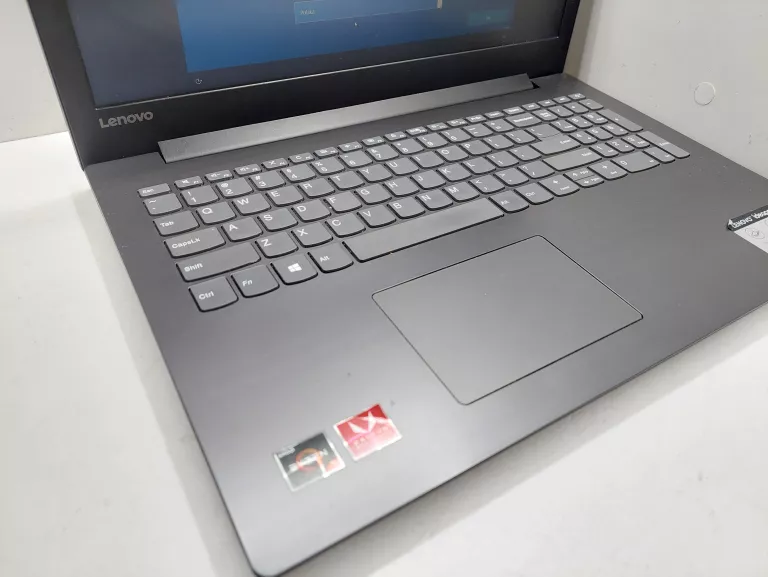 LAPTOP LENOVO IDEAPAD 330