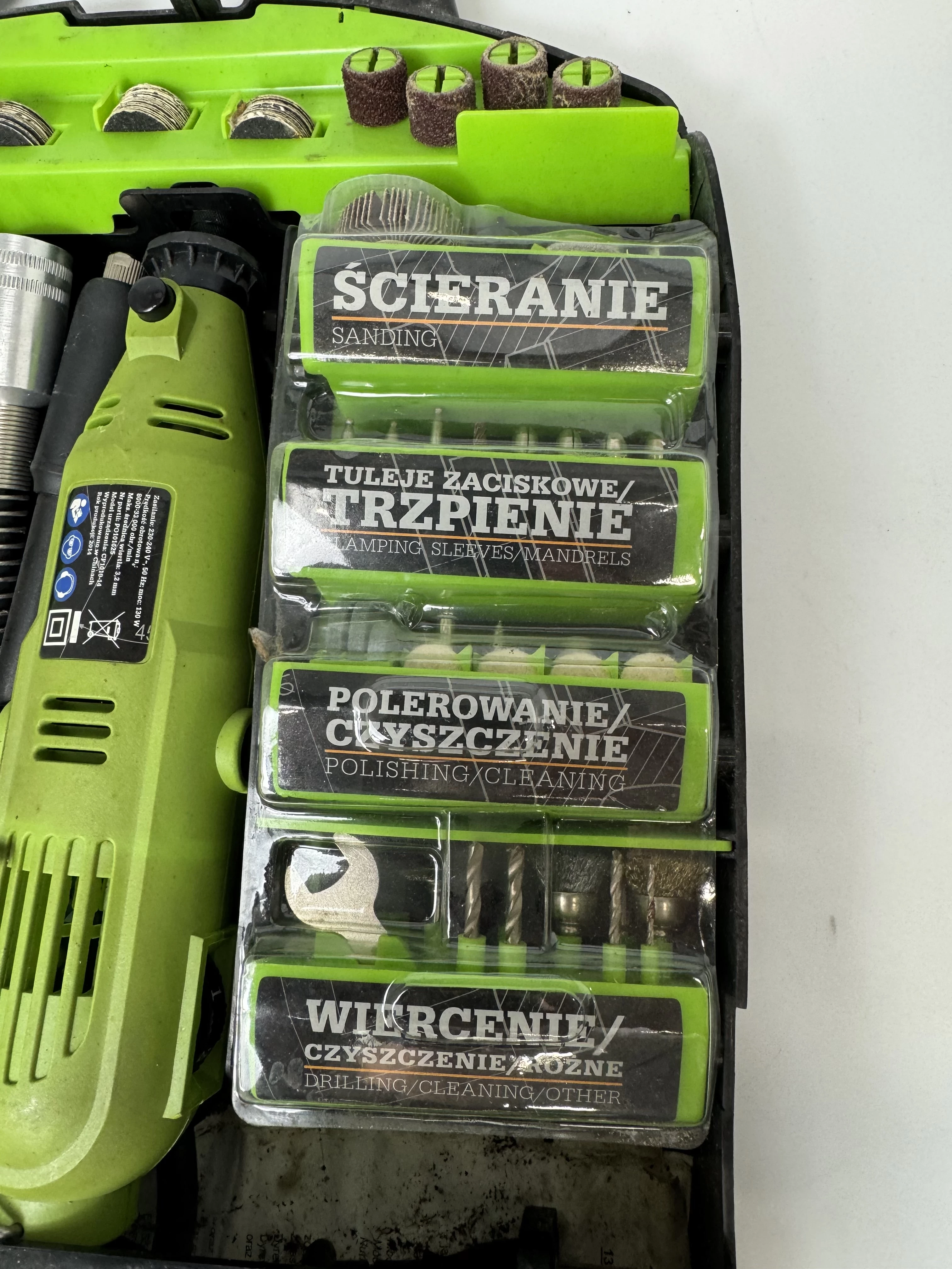 multiszlifierka-z-akcesoriami-niteo-tools-130w-rodzaj-zasilania-128529-2