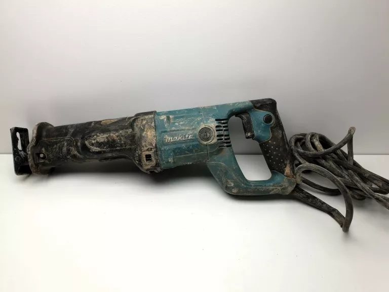 PIŁA SZABLASTA LISI OGON MAKITA JR3050T WALIZKA