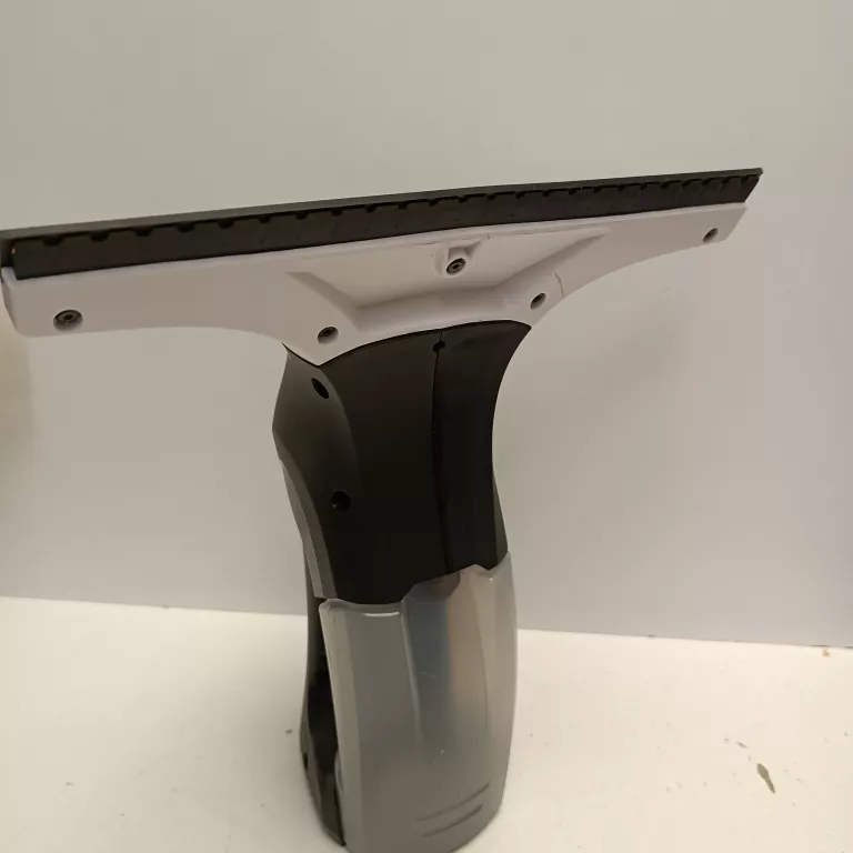 MYJKA DO OKIEN KARCHER KWI 1