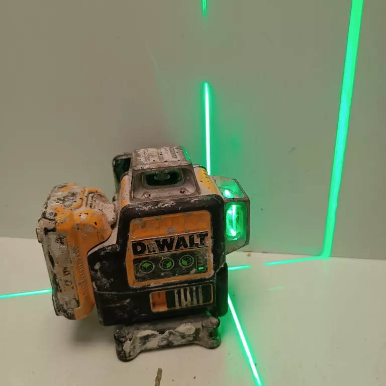 DEWALT DCE089G LASER KRZYZOWY