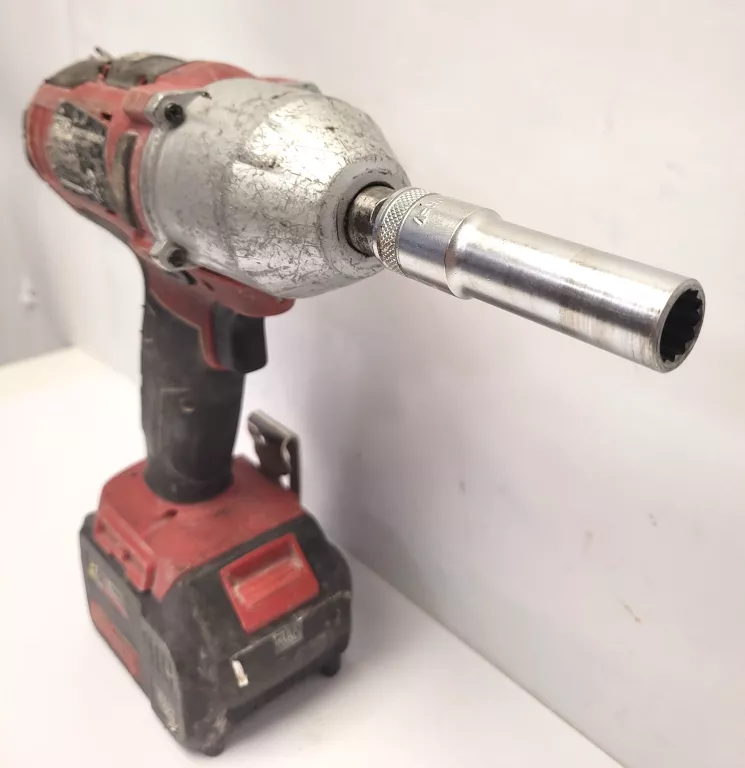 KLUCZ UDAROWY MEEC TOOLS 18V 015385 / AKU / ŁAD