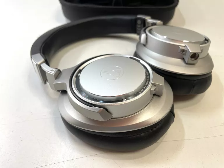 SŁUCHAWKI AUDIO-TECHNIKA ATH-SR9/ETUI