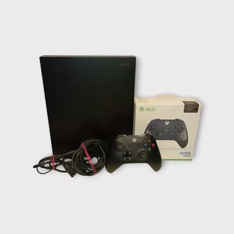 KONSOLA XBOX ONE X 1 TB+2PADY