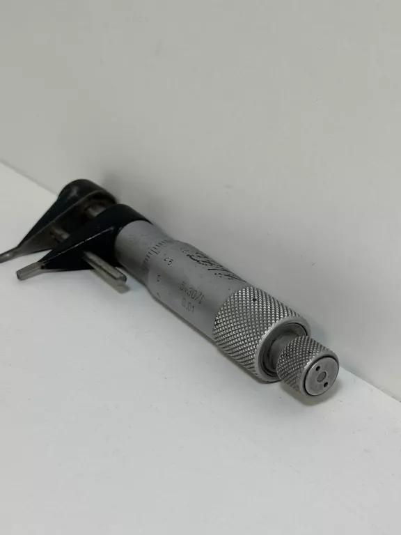 MIKROMETR ANALOGOWY WEWNĘTRZNY NONIUSZOWY DO OTWORÓW 5-30MM 0,01MM