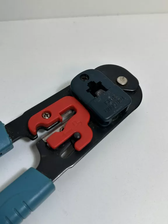 zaciskarka-do-kostek-rj-warto-stan-11323-2