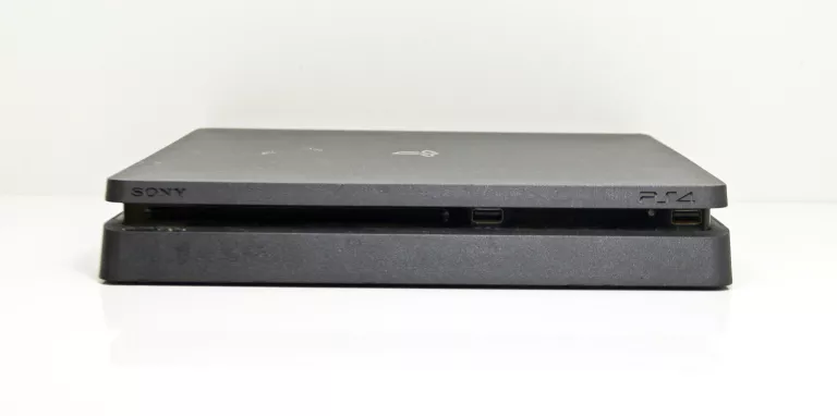 KONSOLA PS4 SLIM 500GB