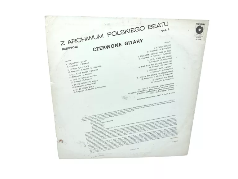 PŁYTA WINYLOWA Z ARCHIWUM POLSKIEGO BEATU CZERWONE GITARY 2