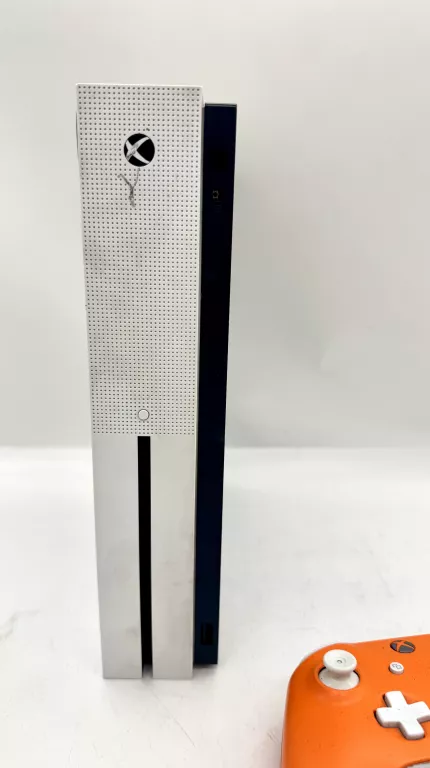 KONSOLA MICROSOFT XBOX ONE S 500GB + 1 PAD