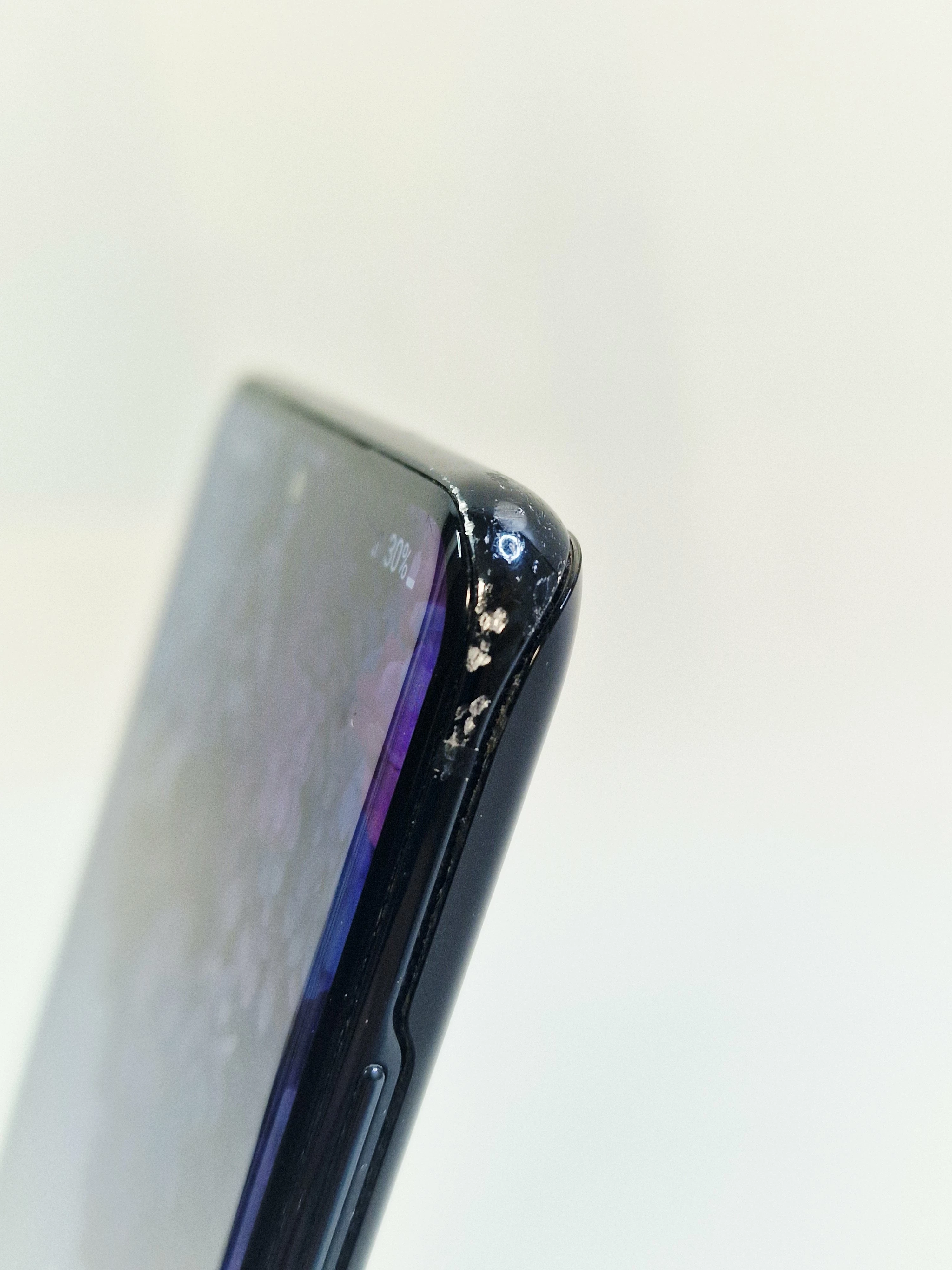 smartfon-samsung-galaxy-s20-12-gb-128-gb-5g-czarny-pekniecia-wbudowana-pamiec-202869-214189