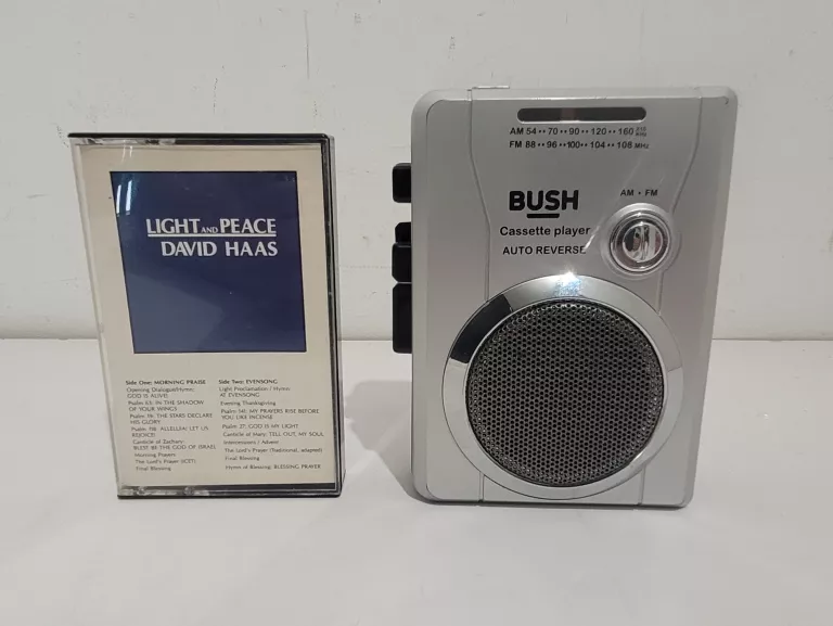 WALKMAN ODTWARZACZ KASET RADIO PRZENOŚNE Z GŁOŚNIKIEM BUSH MODEL BR630