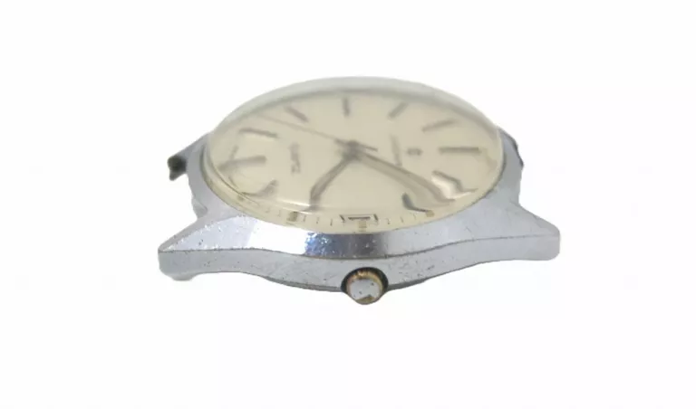 ZEGAREK JUNGHANS QUARTZ CAL. 667.70