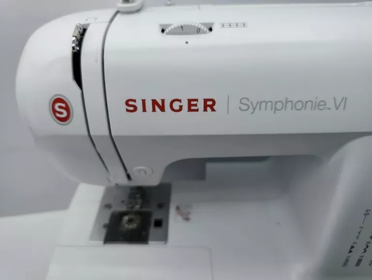 maszyna-do-szycia-singer-symphonie-vi-40-programow-stan-11323-2