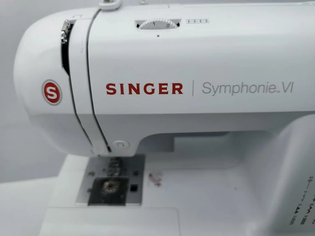 maszyna-do-szycia-singer-symphonie-vi-40-programow-stan-11323-2