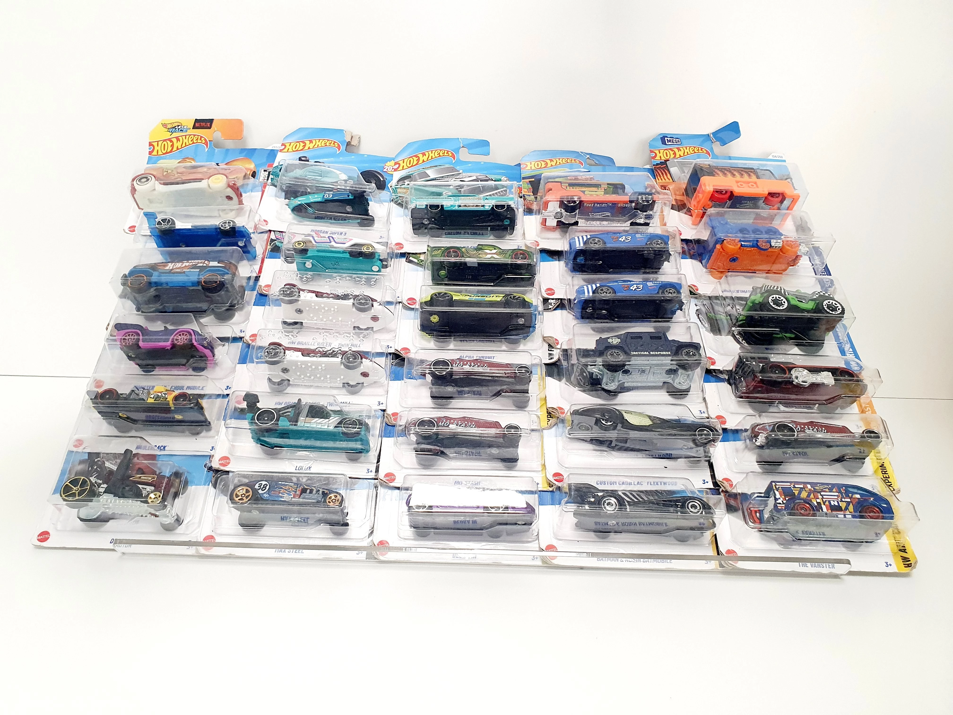 samochod-hot-wheels-polwiejska-13-poznan-ska-x