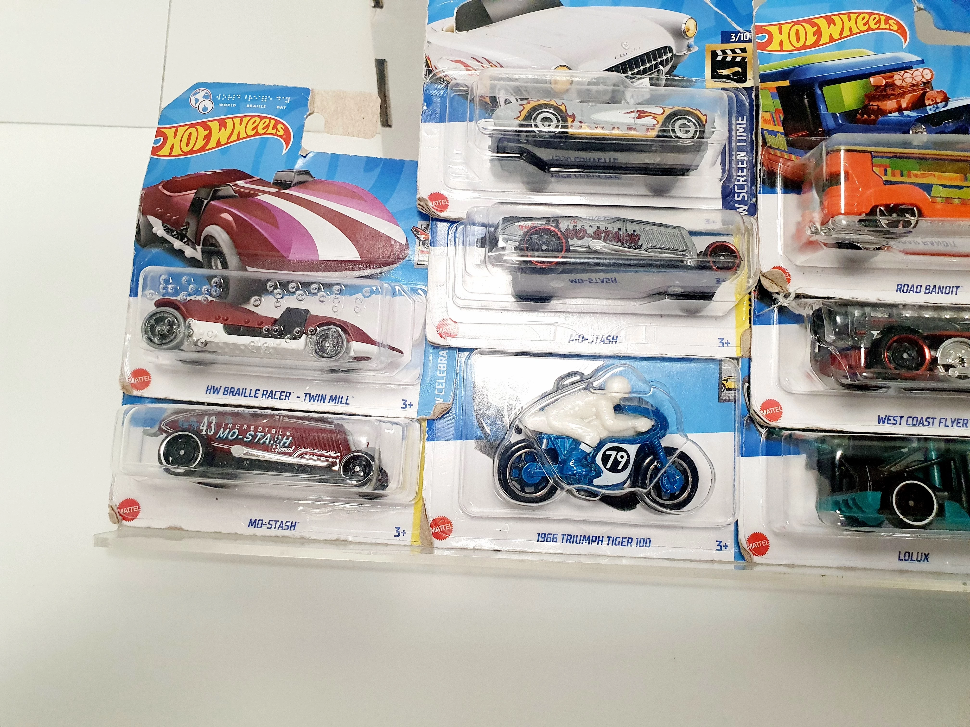 samochod-hot-wheels-plec-127789-1