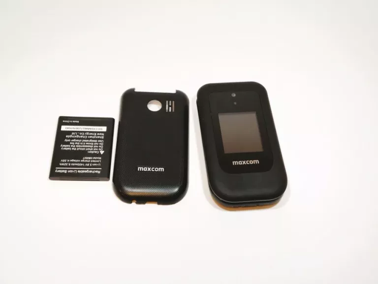 TELEFON MAXCOM MM827
