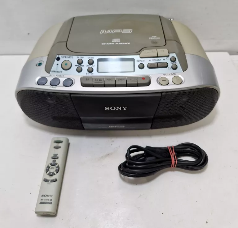 RADIO MAGNETOFON SIECIOWE FM CD SONY CFD-S03CP