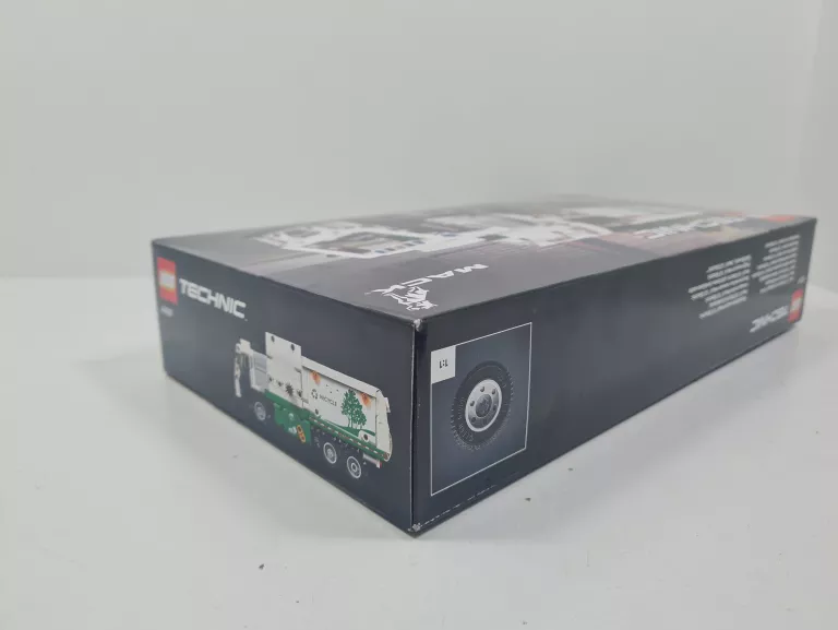 LEGO TECHNIC ŚMIECIARKA MACK LR ELECTRIC 42167