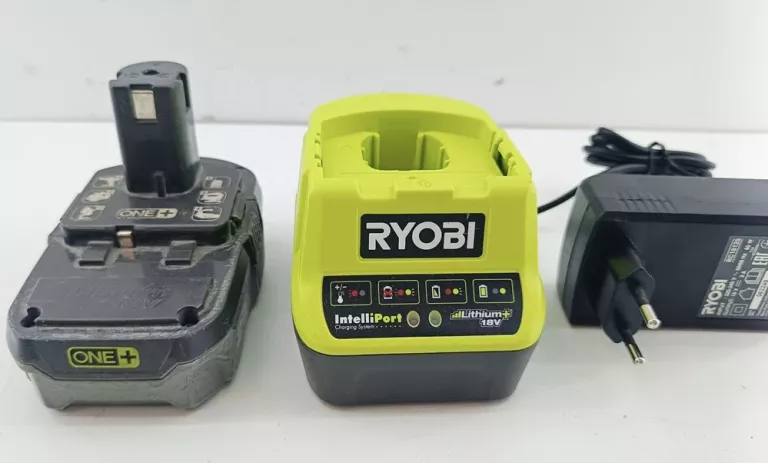 MŁOTOWIERTARKA RYOBI R18SDS Z ŁADOWARKĄ KOMPLET