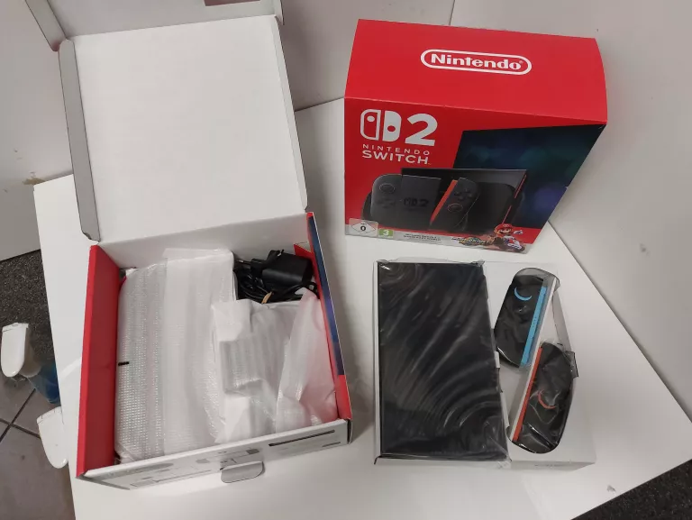 KONSOLA NINTENDO SWITCH 2 CZARNY + MARIO KART WORLD KOMPLET