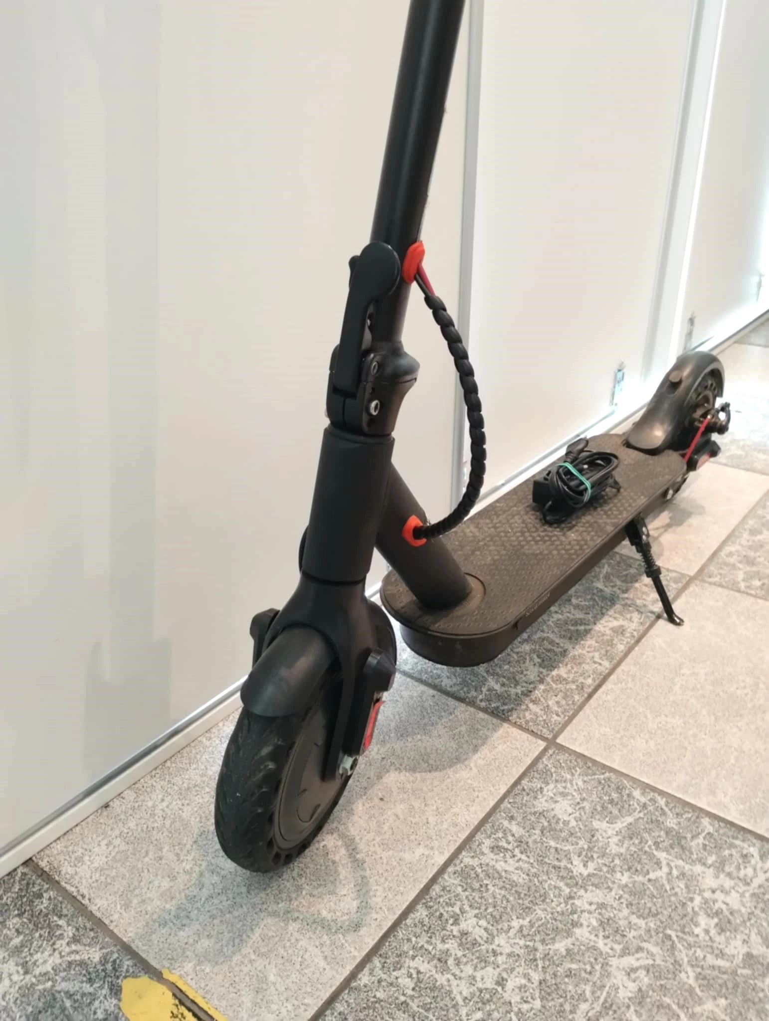 hulajnoga-go-x-two-lad-moc-silnika-25000