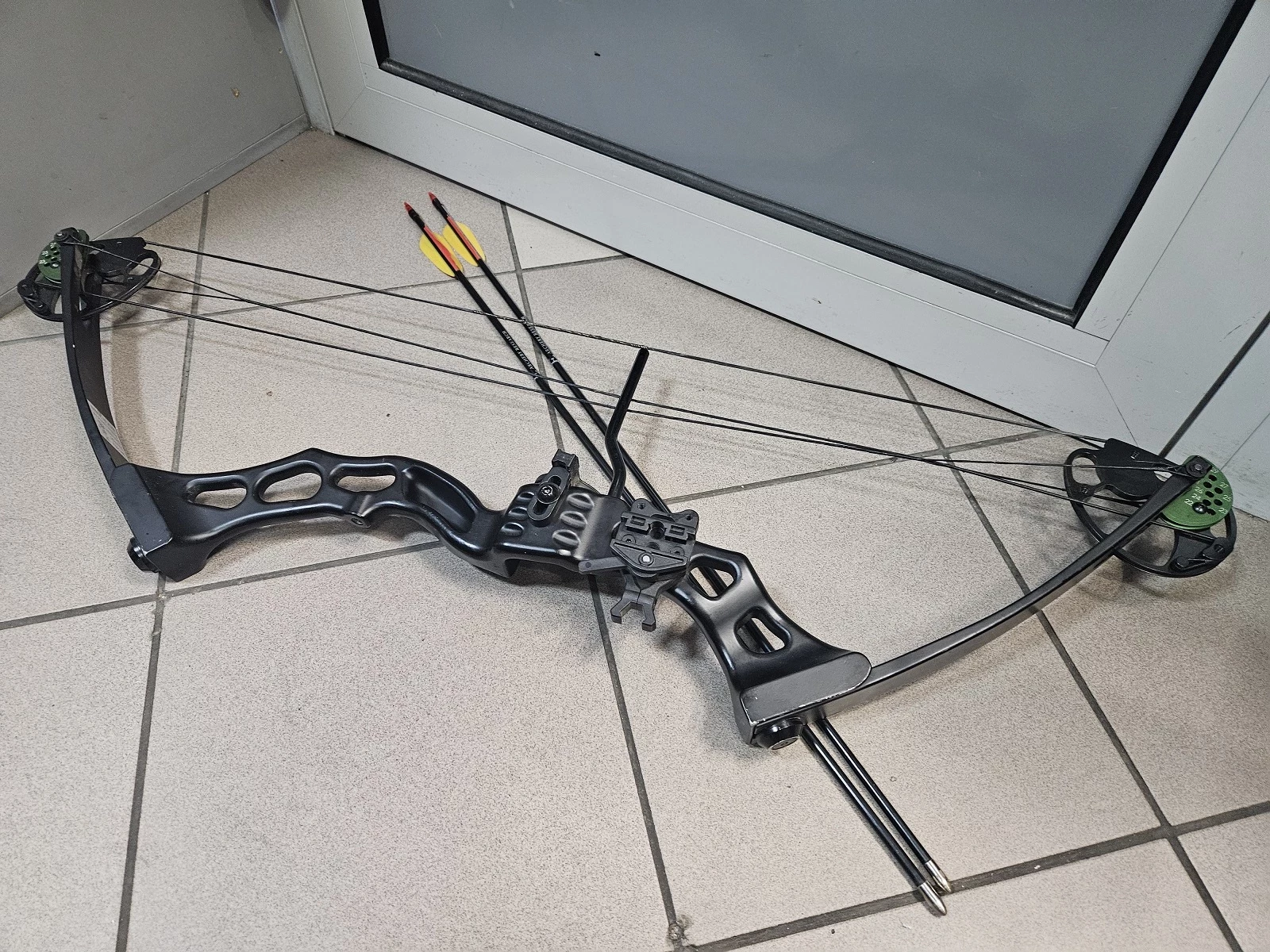 luk-bloczkowy-poe-lang-predator-2-strzaly-marka-248811-1946759