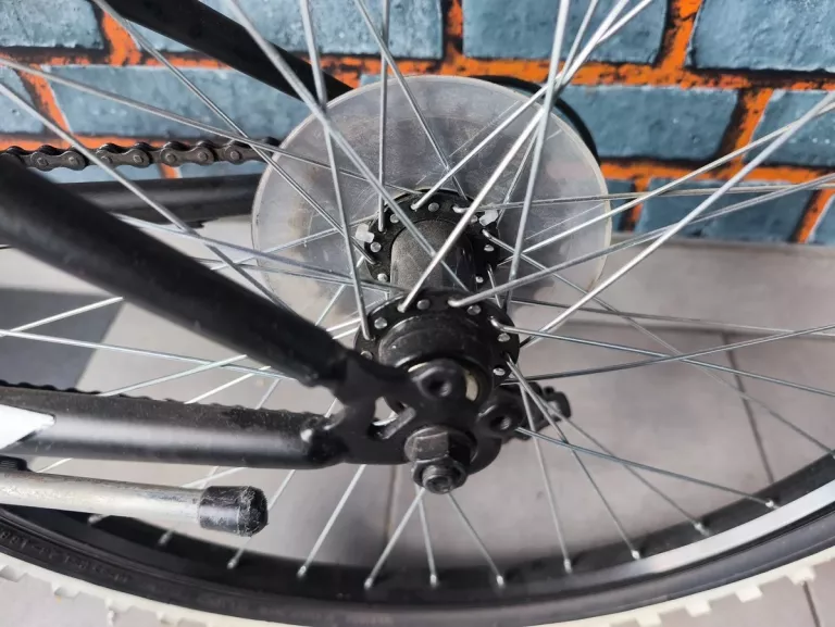 rower-dziewczecydamski-kola-24-team-raider-odbior-osobisty-ean-gtin-785412369852