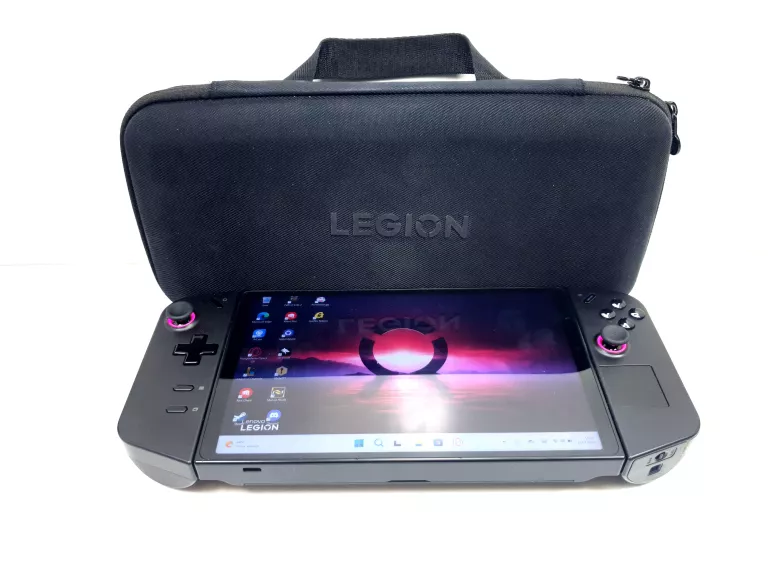 KONSOLA LENOVO LEGION GO 8APU1 8.8" RYZEN Z1 EXTREME 16/512GB