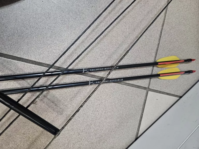 luk-bloczkowy-poe-lang-predator-2-strzaly-product-id-1a6ff34e-7b60-4896-8c3e-7f51dcfd0e37