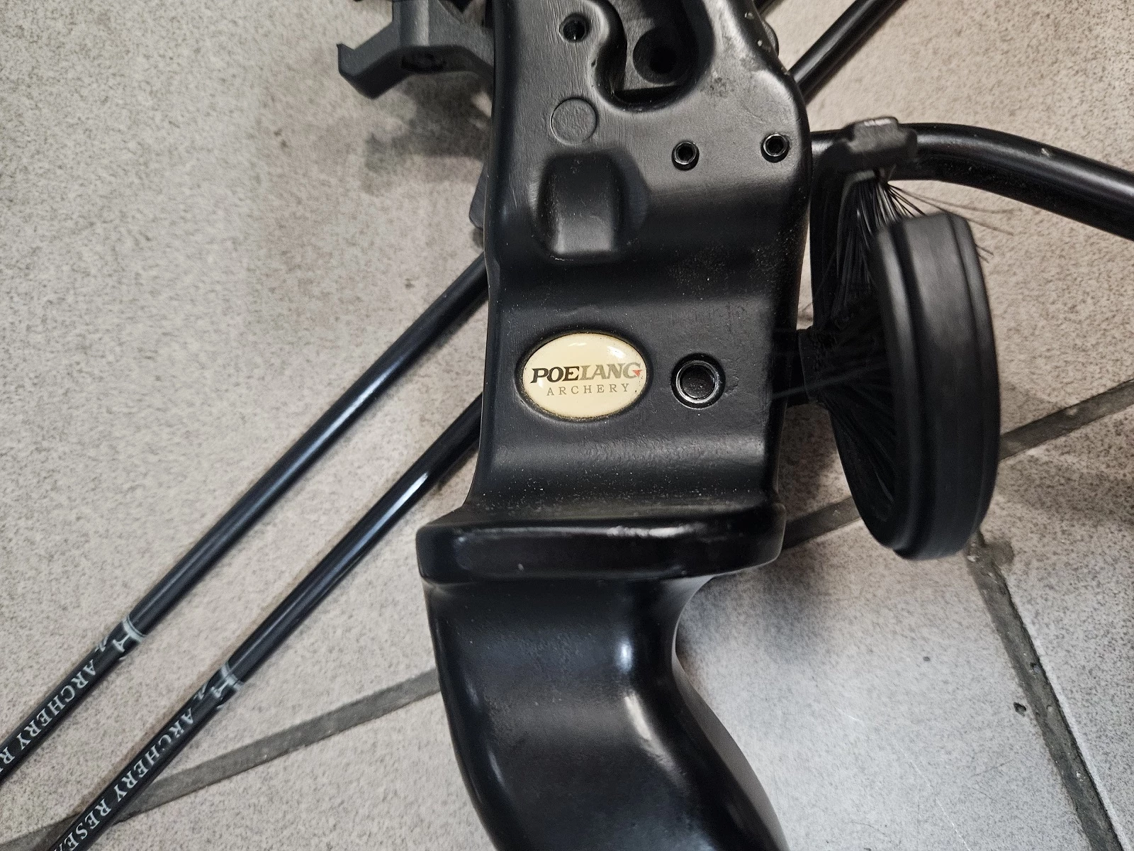 luk-bloczkowy-poe-lang-predator-2-strzaly-stan-11323-2