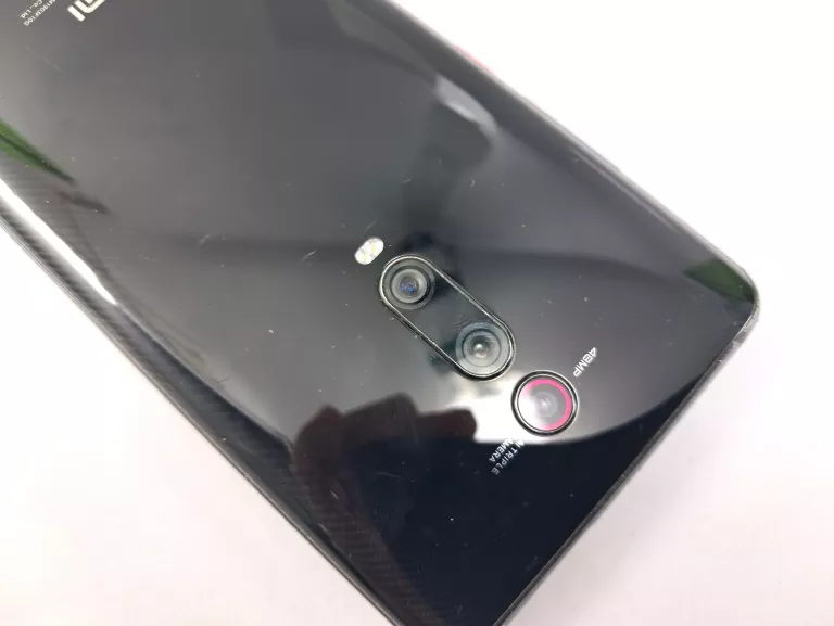 TELEFON XIAOMI MI 9T 6GB / 64GB CZARNY
