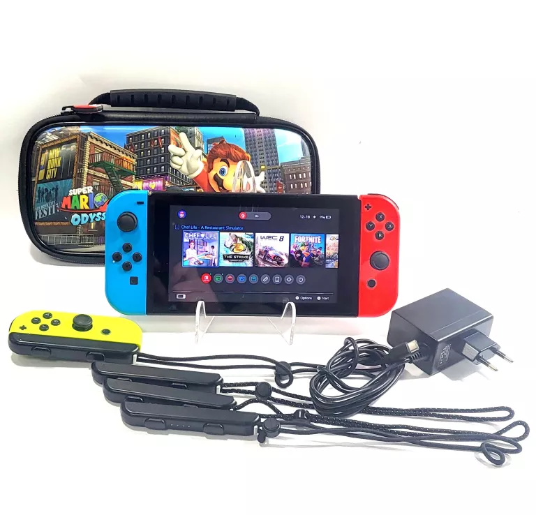 KONSOLA NINTENDO SWITCH HAC-001(-01) AKCESORIA + GRY